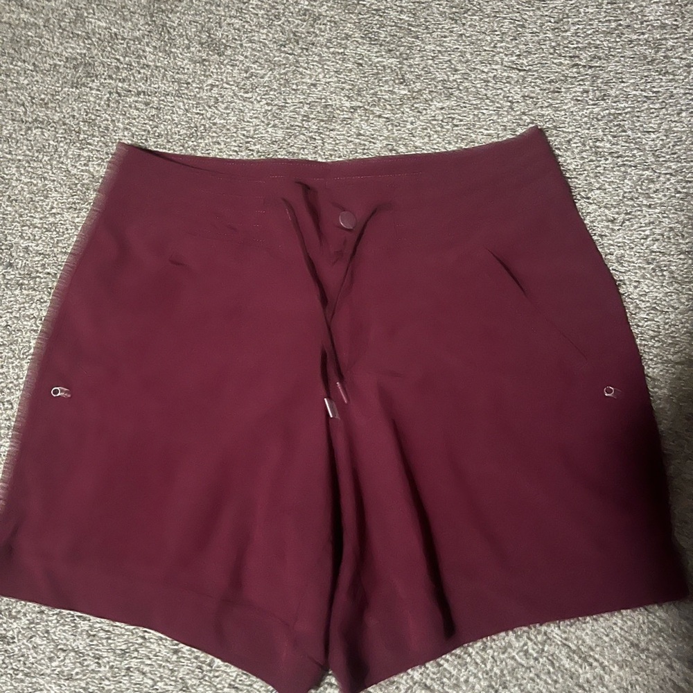 Women's Outdoor Burgundy Shorts
